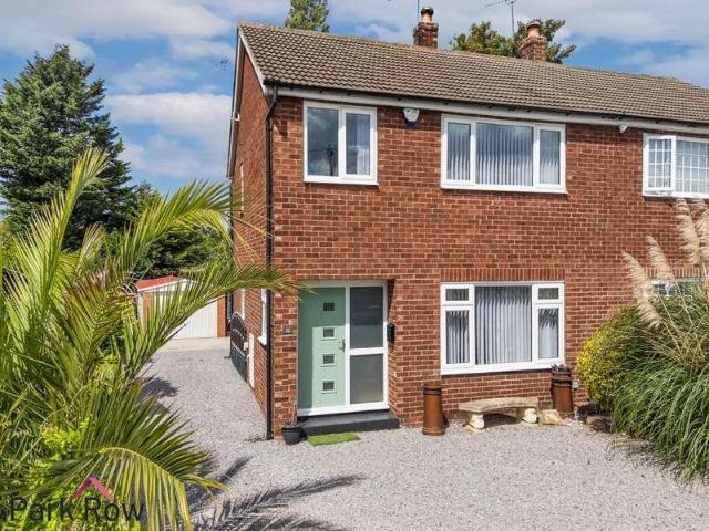 3 bed house for sale