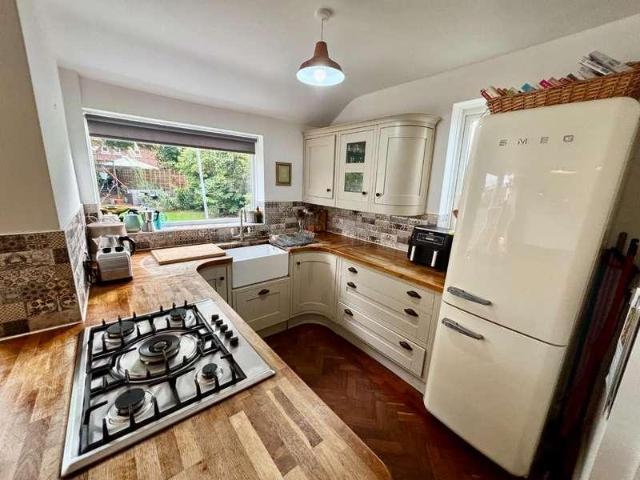 3 bed house for sale