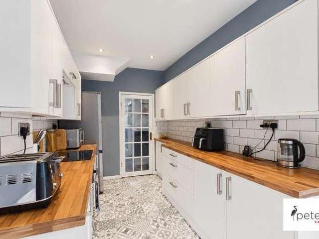 3 bed house for sale