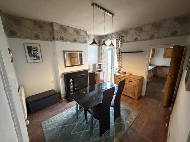 3 bed house for sale