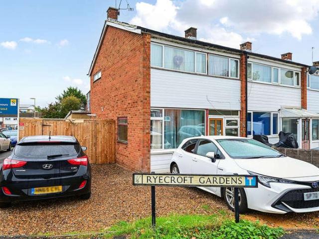 3 bed house for sale