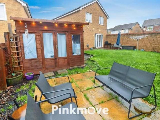 3 bed house for sale