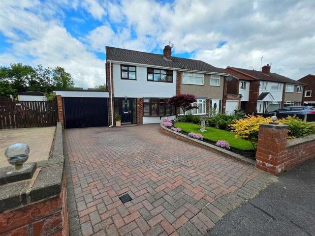 3 bed house for sale