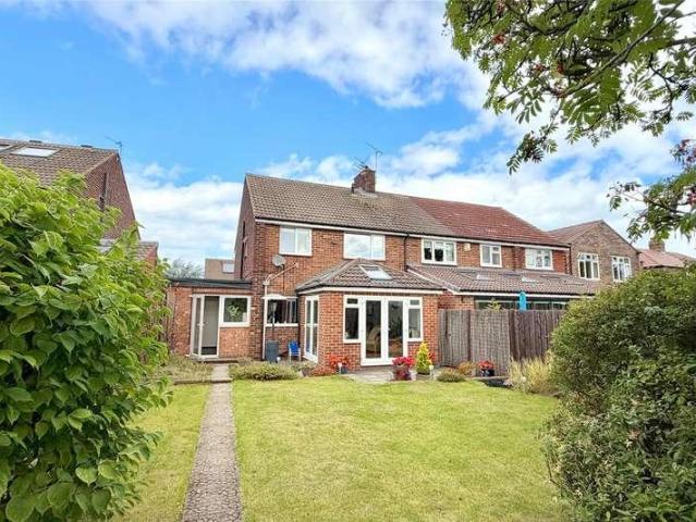 3 bed house for sale
