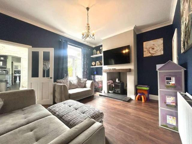 3 bed house for sale