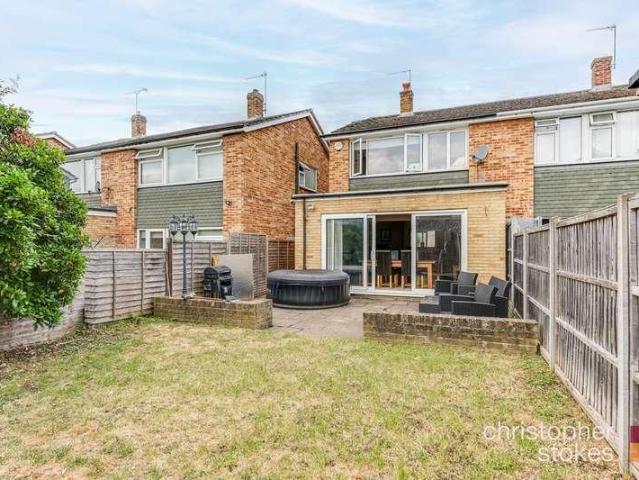 3 bed house for sale