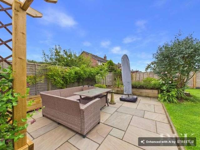 3 bed house for sale