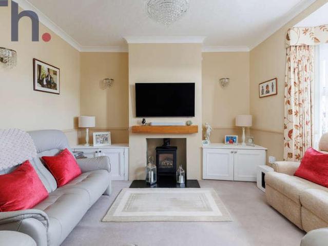 3 bed house for sale