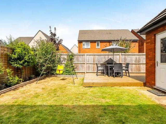 3 bed house for sale