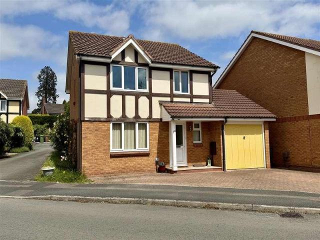 3 bed house for sale