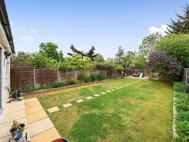 3 bed house for sale
