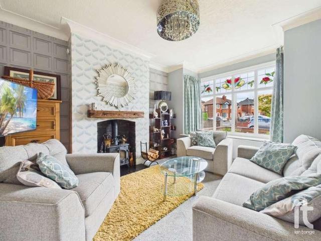 3 bed house for sale
