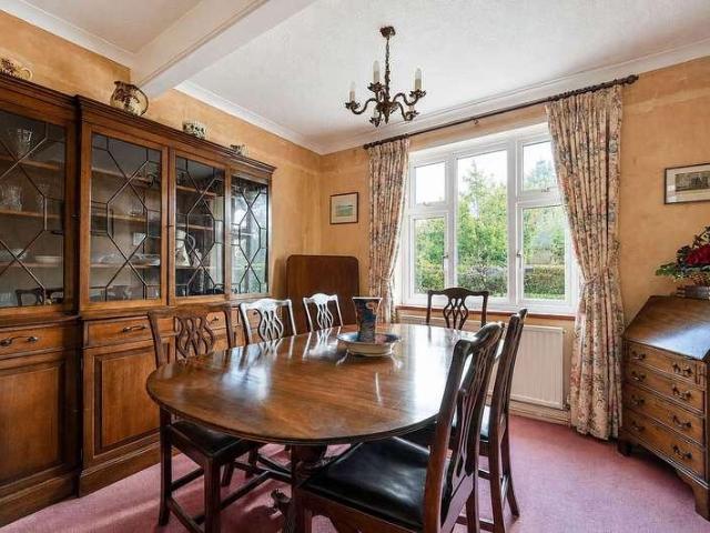 3 bed house for sale