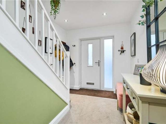 3 bed house for sale