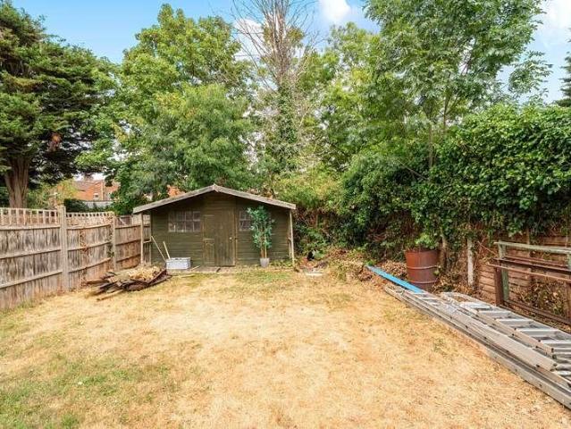 3 bed house for sale