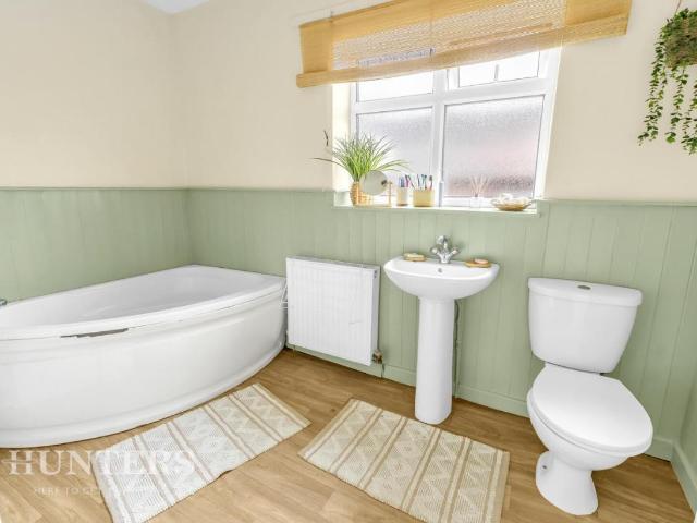 3 bed house for sale