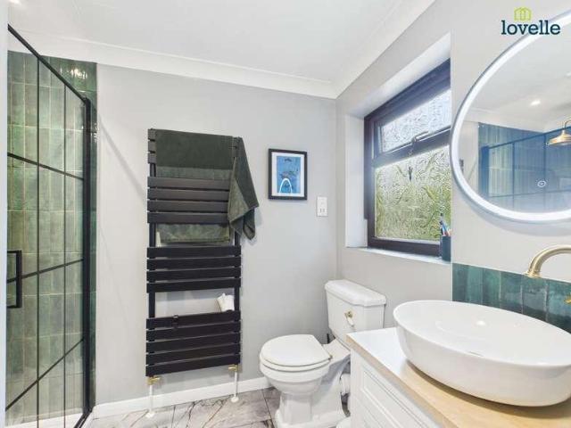 3 bed house for sale