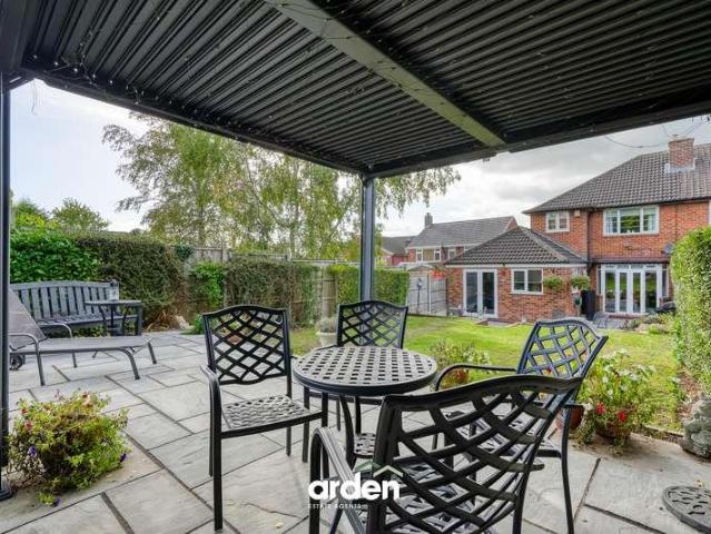 3 bed house for sale