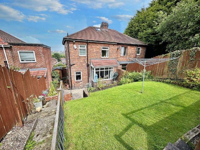 3 bed house for sale