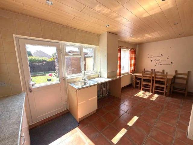 3 bed house for sale