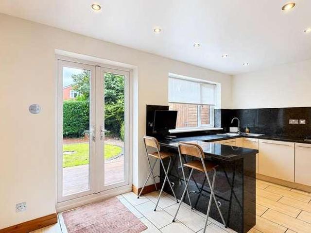 3 bed house for sale