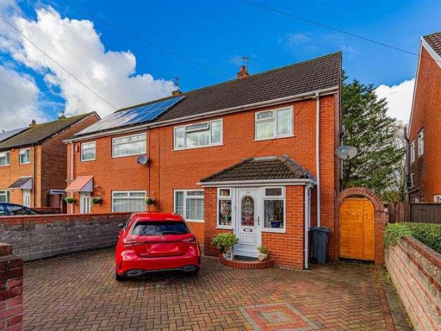3 bed house for sale
