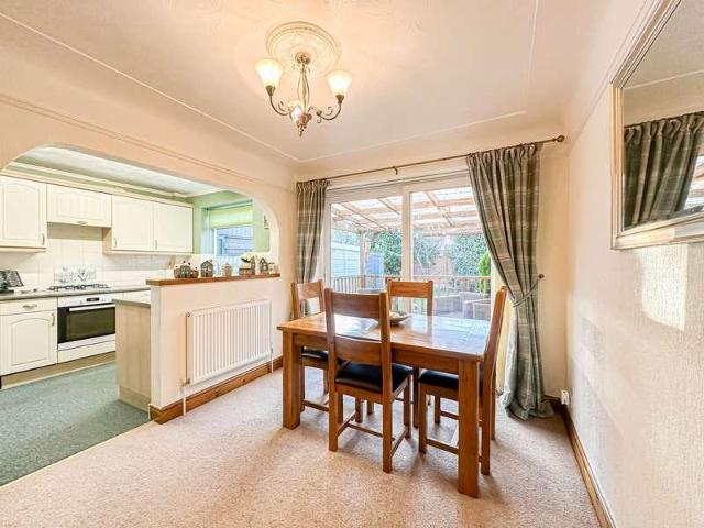 3 bed house for sale