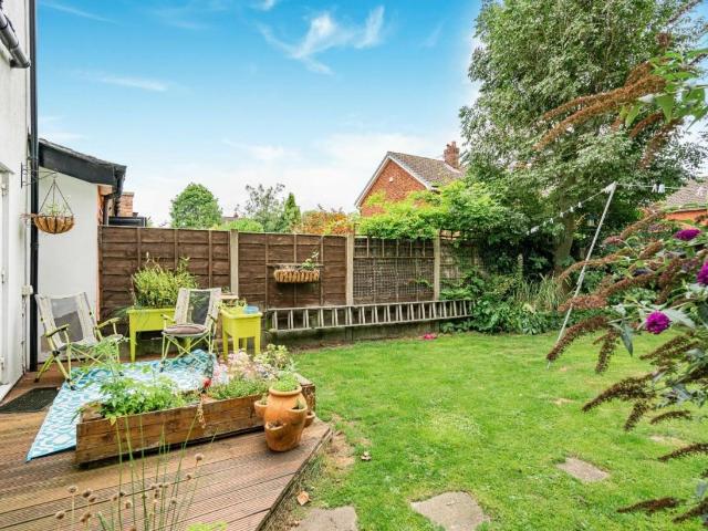 3 bed house for sale