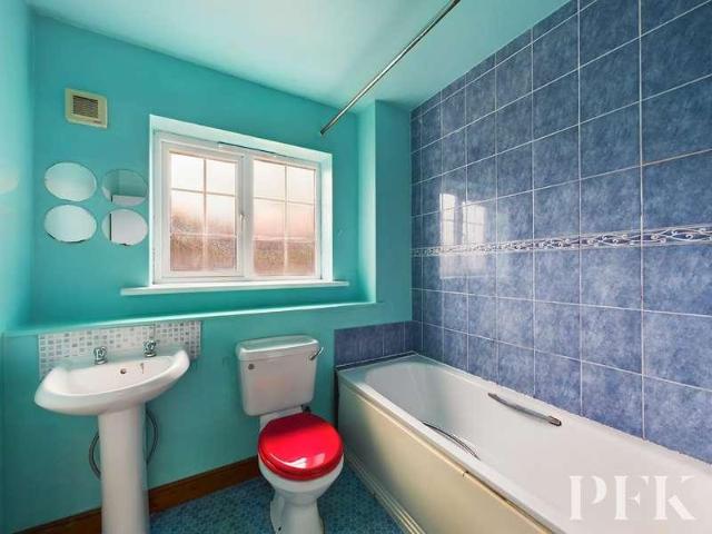 3 bed house for sale