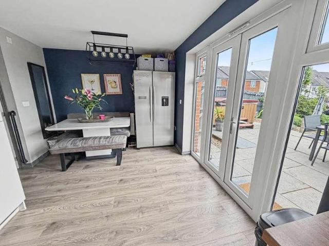 3 bed house for sale