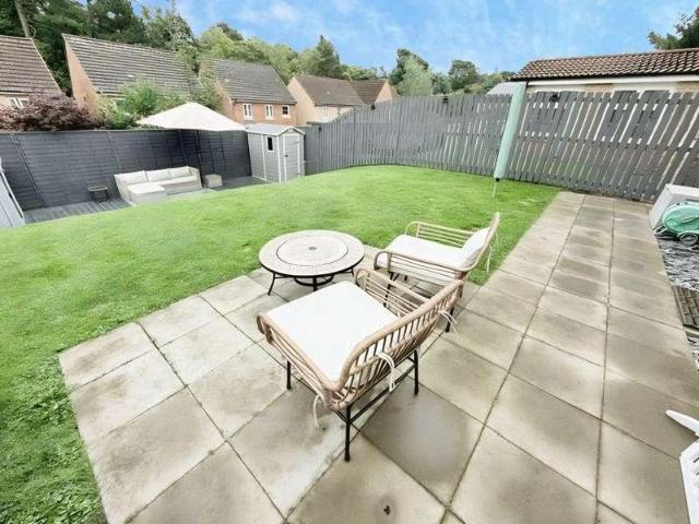 3 bed house for sale