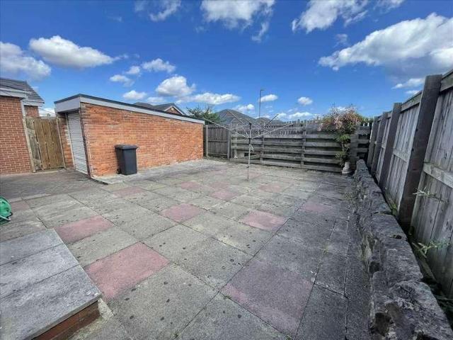 3 bed house for sale