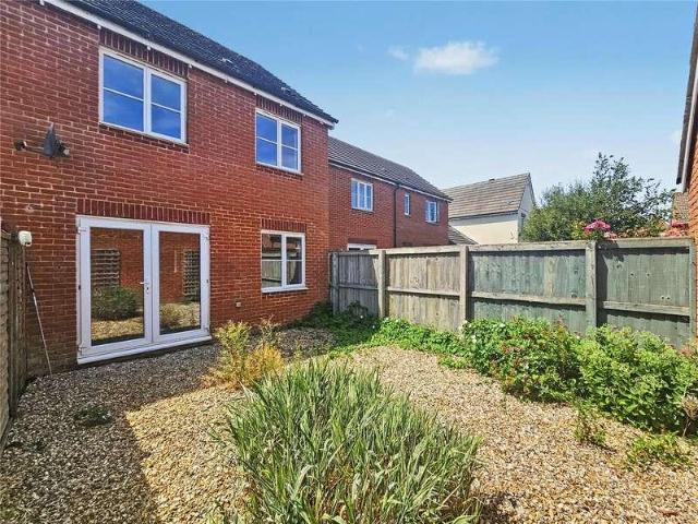 3 bed house for sale