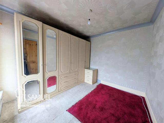 3 bed house for sale