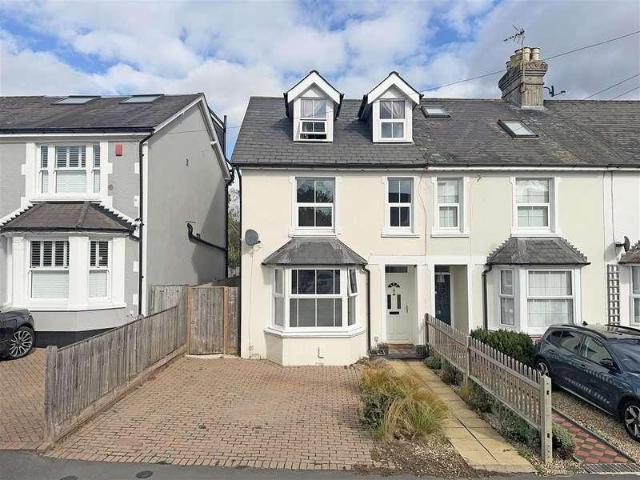 3 bed house for sale