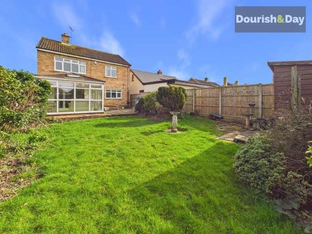 3 bed house for sale