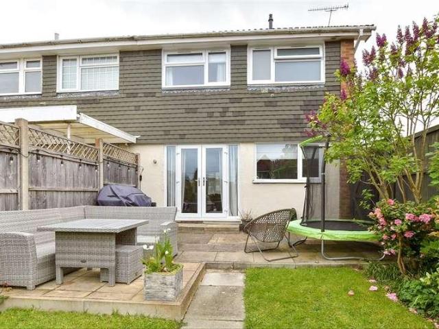 3 bed house for sale