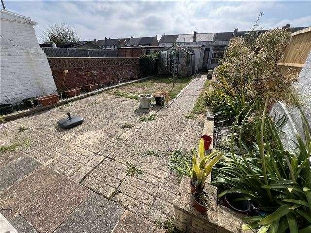 3 bed house for sale