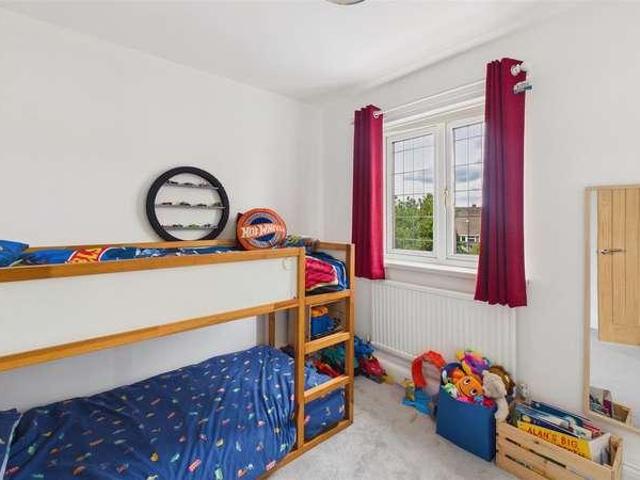 3 bed house for sale