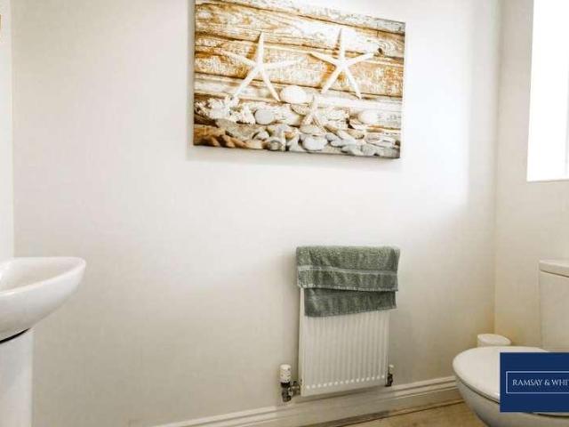 3 bed house for sale