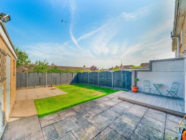 3 bed house for sale