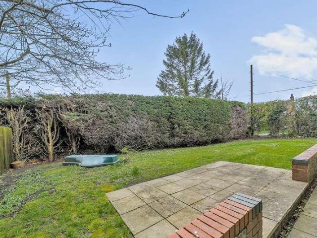 3 bed house for sale