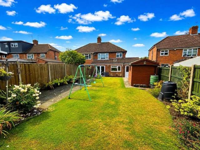 3 bed house for sale