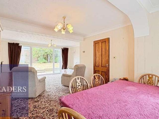 3 bed house for sale