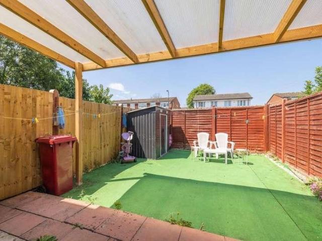 3 bed house for sale