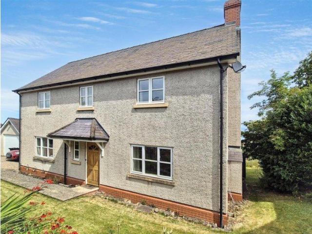3 bed house for sale