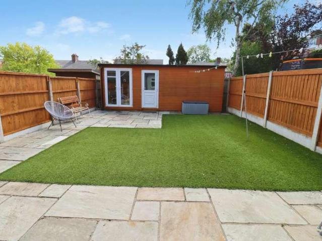 3 bed house for sale