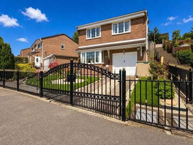 3 bed house for sale