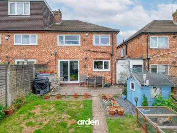 3 bed house for sale