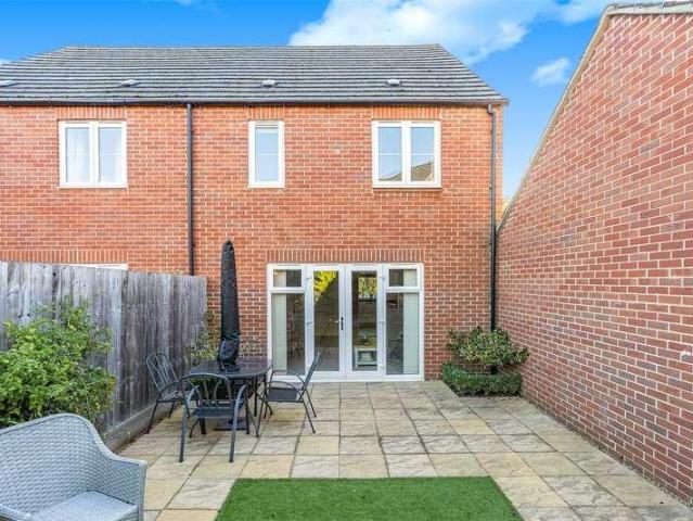 3 bed house for sale
